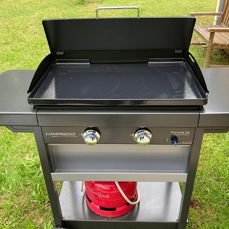 Gite Des Combes Blanches Avec Piscine Frayssinet-le-Gelat Luaran gambar